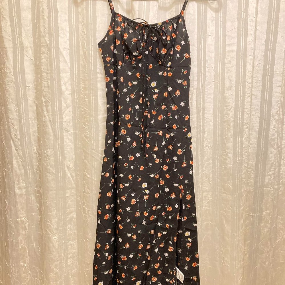 *NEW WITH TAGS* SHEIN Womens Black Floral Ditsy Cami Midi Dress Size XS w/ Slit